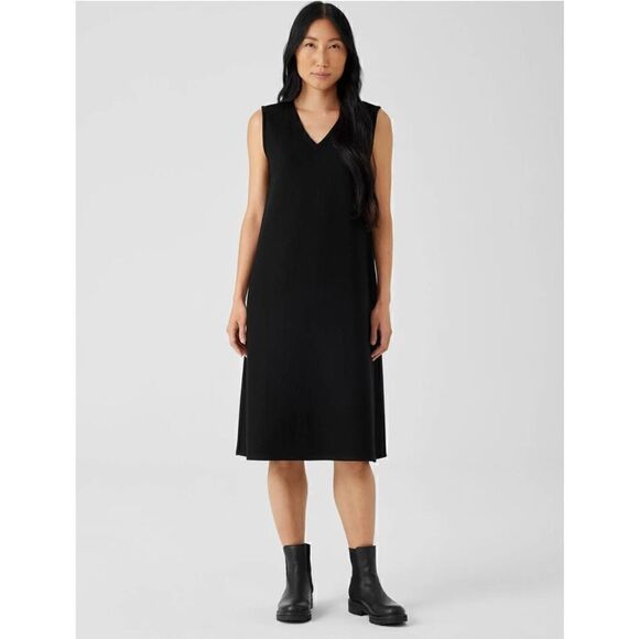 Eileen Fisher Black Sleeveless V-Neck Dress - Picture 1 of 6